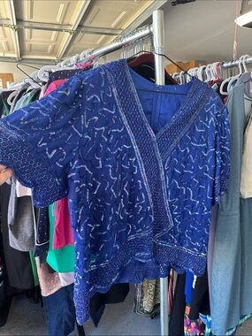 Source Unknown Blue Beaded V-Neck Women's Top